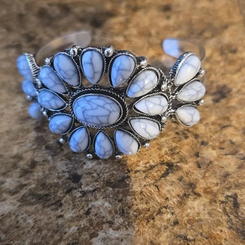 Bracelet White Turquoise Bangle